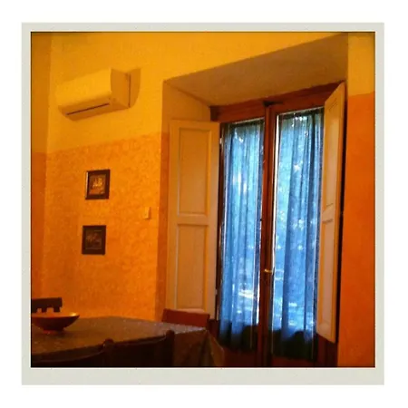 Appartement 1 Bedroom Flat For 6 Persons Florence