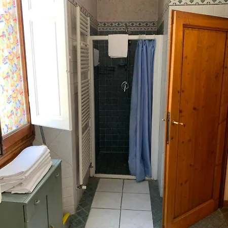 1 Bedroom Flat For 6 Persons